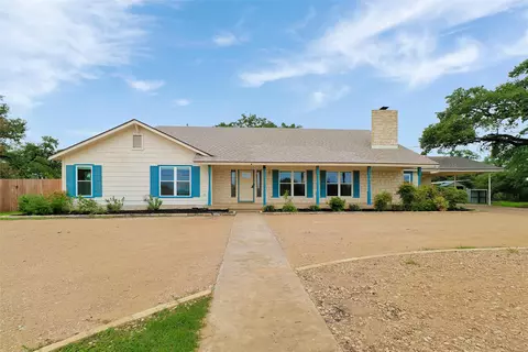 1701 E New Hope Dr, Leander, TX 78641