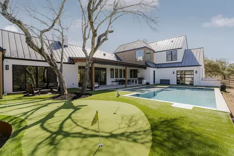 243 Emerald Point Cv, Driftwood, TX 78619