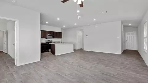Living - 101 Wind Hill Rd, Jarrell, TX 76537 photo 2 of 2