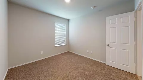 Bedroom - 101 Wind Hill Rd, Jarrell, TX 76537 photo 8 of 8
