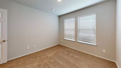 Bedroom - 101 Wind Hill Rd, Jarrell, TX 76537 photo 7 of 8