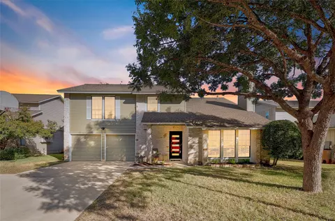 9006 Frostwood Trl, Austin, TX 78729