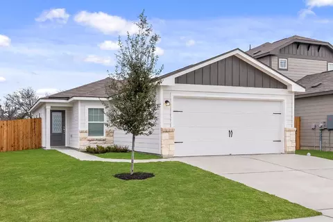 104 Paradise Canyon Dr, Jarrell, TX 76537