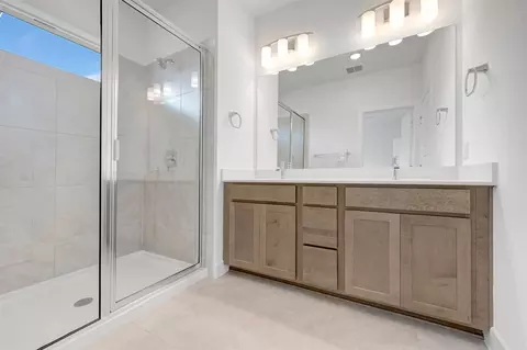 Bath - 1010 Brickell Loop # A, Austin, TX 78744 photo 1 of 2