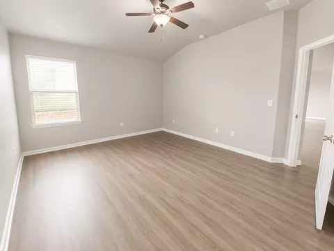 Bedroom - 228 Avalanche Ave, Georgetown, TX 78626 photo 2 of 3