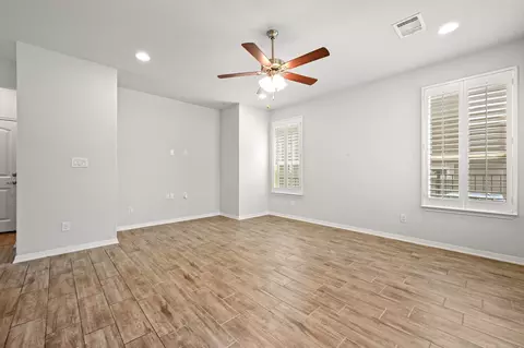 Living - 168 Alexander, Kyle, TX 78640 photo 2 of 5