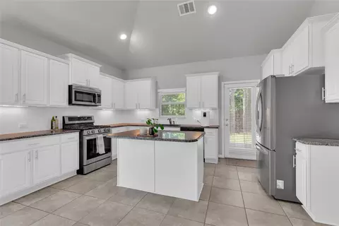 Kitchen - 721 Schefer St, Leander, TX 78641 photo 1 of 5