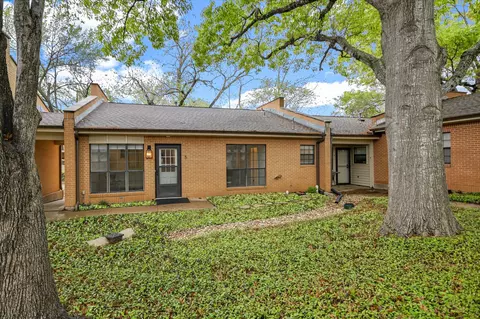 2301 Lawnmont Ave #5, Austin, TX 78756