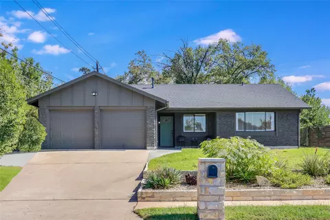 7001 Watchwood Dr, Austin, TX 78745
