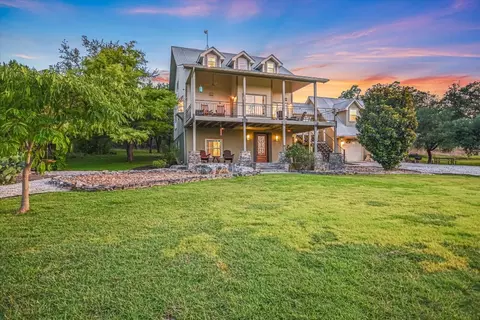 250 Hidden Oaks Rd, Wimberley, TX 78676