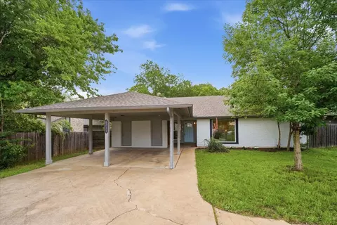 6711 W Gate Blvd #B, Austin, TX 78745