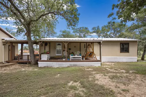 153 Saldana Dr, Cedar Creek, TX 78612