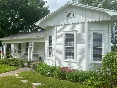 395 Centennial St, Carmine, TX 78932