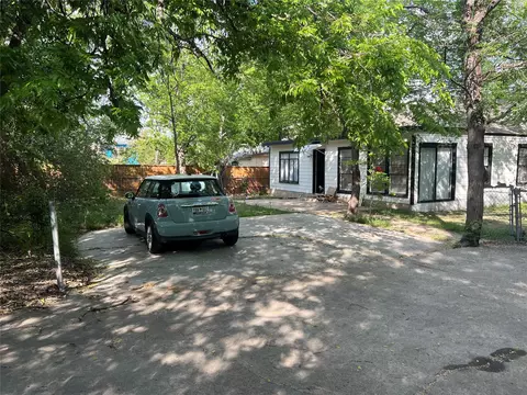 3906 Willbert Rd, Austin, TX 78751 photo 2