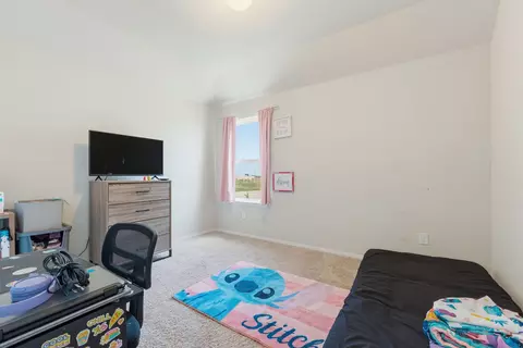 Bedroom - 120 Blue Agate Ct, Jarrell, TX 76537 photo 6 of 7