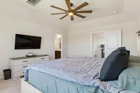 Bedroom - 120 Blue Agate Ct, Jarrell, TX 76537 photo 4 of 7