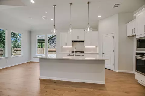 Kitchen - 270 Smithsonian Ln, Kyle, TX 78640 photo 1 of 3