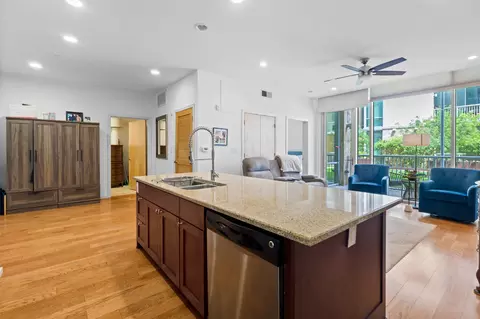1600 Barton Springs Rd #5102, Austin, TX 78704