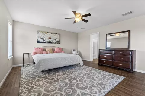 Bedroom - 18425 Crestwind Ln, Elgin, TX 78621 photo 2 of 4