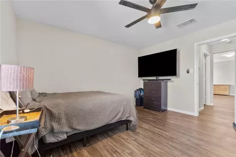 Bedroom - 18425 Crestwind Ln, Elgin, TX 78621 photo 4 of 4