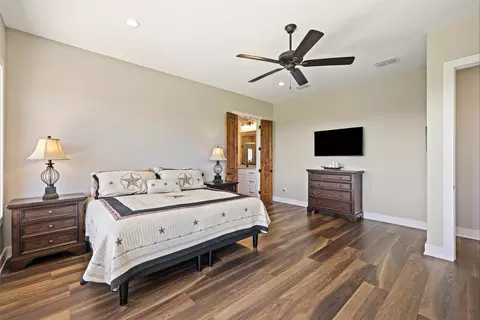 Bedroom - 234 Elk Run Cv, Blanco, TX 78606 photo 2 of 4