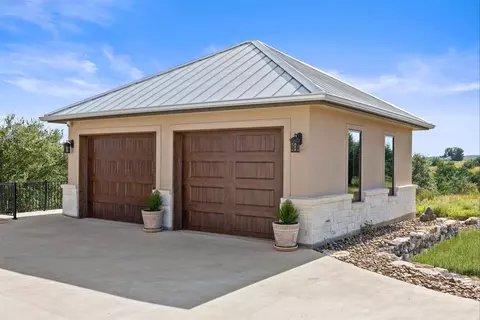 Exterior - 234 Elk Run Cv, Blanco, TX 78606 photo 8 of 10