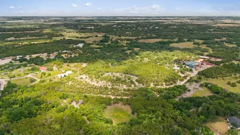 137 Glory Ln, Leander, TX 78641 photo 5