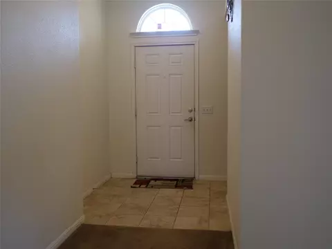 Entry Way - Undisclosed, Elgin, TX 78621 photo 1 of 3