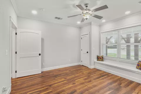 Bedroom - 522 S Walnut Ave, Luling, TX 78648 photo 1 of 4
