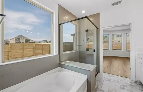 Bath - 2913 Zuni Path, Leander, TX 78641 photo 3 of 6