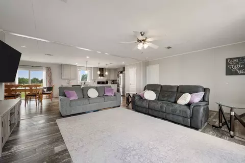 858 County Road 154, Georgetown, TX 78626