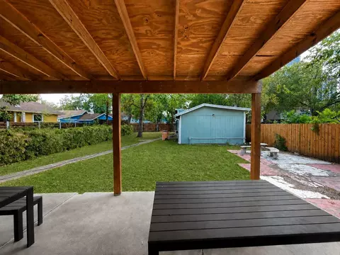 Exterior - 907 E 3rd St, Austin, TX 78702 photo 3 of 7