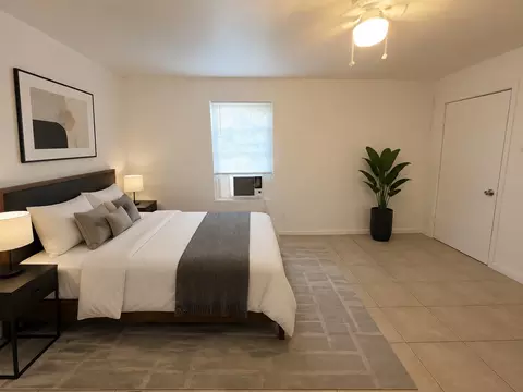 Bedroom - 907 E 3rd St, Austin, TX 78702 photo 6 of 6