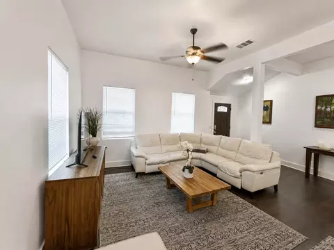 Living - 907 E 3rd St, Austin, TX 78702 photo 3 of 4