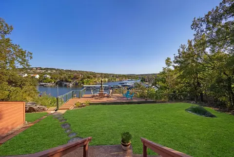 707 Cat Hollow Club Dr, Spicewood, TX 78669