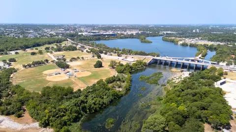 View/Area - 2909 E 5th St, Austin, TX 78702 photo 10 of 10
