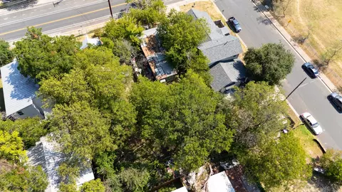View/Area - 2909 E 5th St, Austin, TX 78702 photo 6 of 10