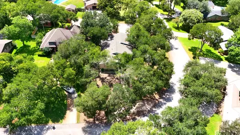 View/Area - 295 Oak Creek Cir, Luling, TX 78648 photo 5 of 7