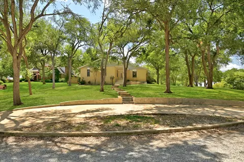 Other - 295 Oak Creek Cir, Luling, TX 78648 photo 6 of 6