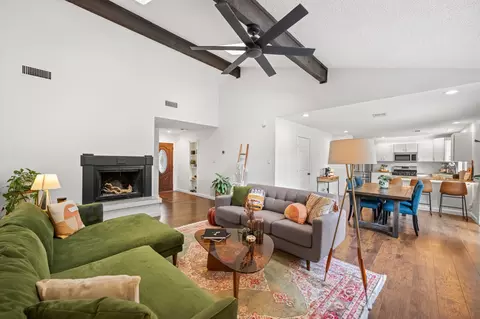 2526 Mcgregor Dr, Austin, TX 78745