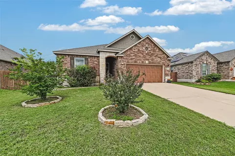 1008 Estes Park, Taylor, TX 76574