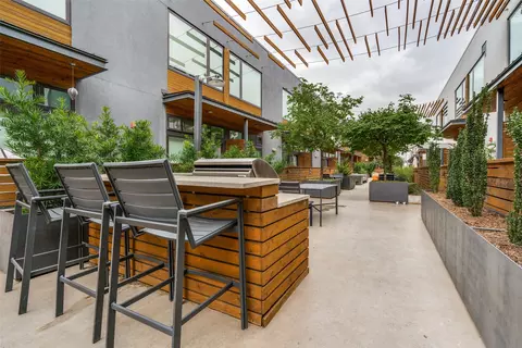 Exterior - 2002 E 7th St #217, Austin, TX 78702 photo 3 of 5