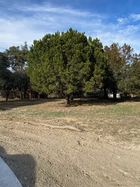 212 Cactus Cor, Horseshoe Bay, TX 78657
