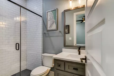 Bath - 205 Axis Loop, Georgetown, TX 78628 photo 4 of 4