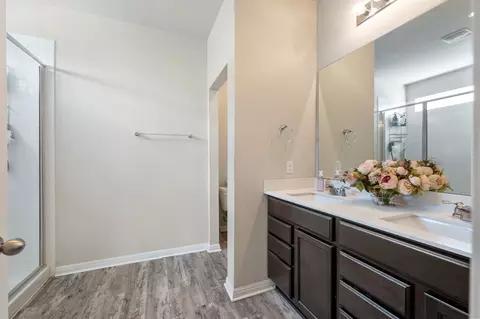 Bath - 133 Empress Tree Dr, Leander, TX 78641 photo 1 of 3
