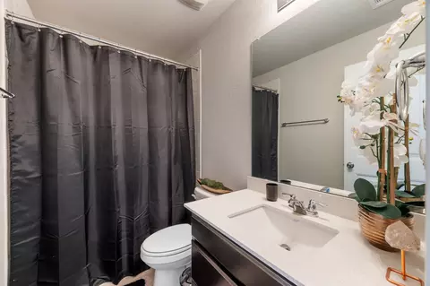 Bath - 133 Empress Tree Dr, Leander, TX 78641 photo 3 of 3