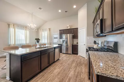 Kitchen - 133 Empress Tree Dr, Leander, TX 78641 photo 4 of 4