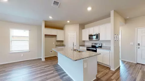 Kitchen - 596 Hector Loop, Georgetown, TX 78626 photo 2 of 2