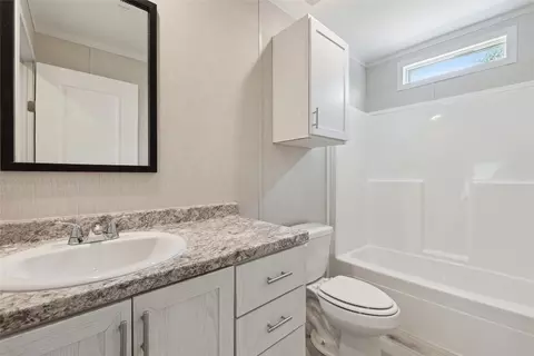 855 Roosevelt Rd, Luling, TX 78648 photo 28