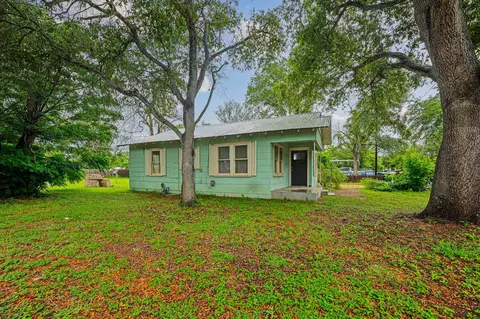322 Blanco St, Luling, TX 78648 photo 20